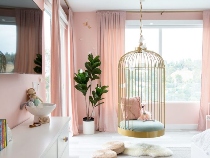 Mộng mơ với cách trang trí phòng ngủ dễ thương sắc hồng