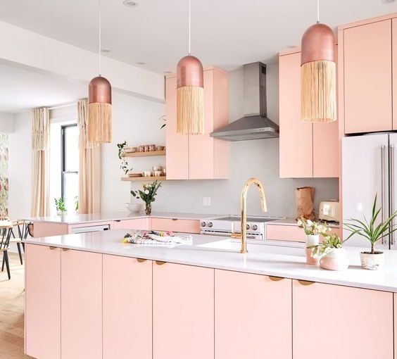 “Rụng tim” với những mẫu phòng bếp đẹp màu hồng ngọt ngào cho nàng bánh bèo